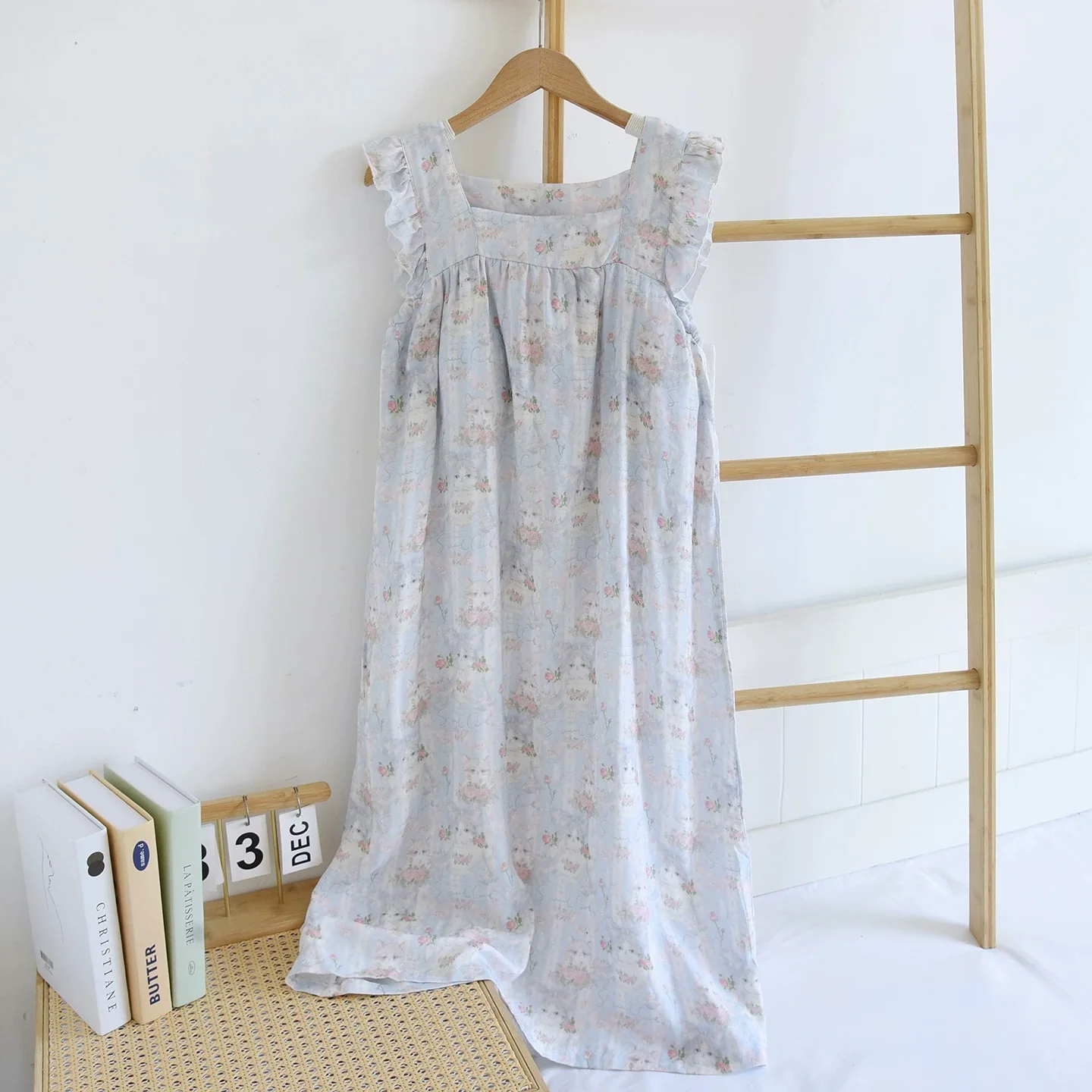 Cottage Garden Ruffle Padded Night Dress - ricardofort