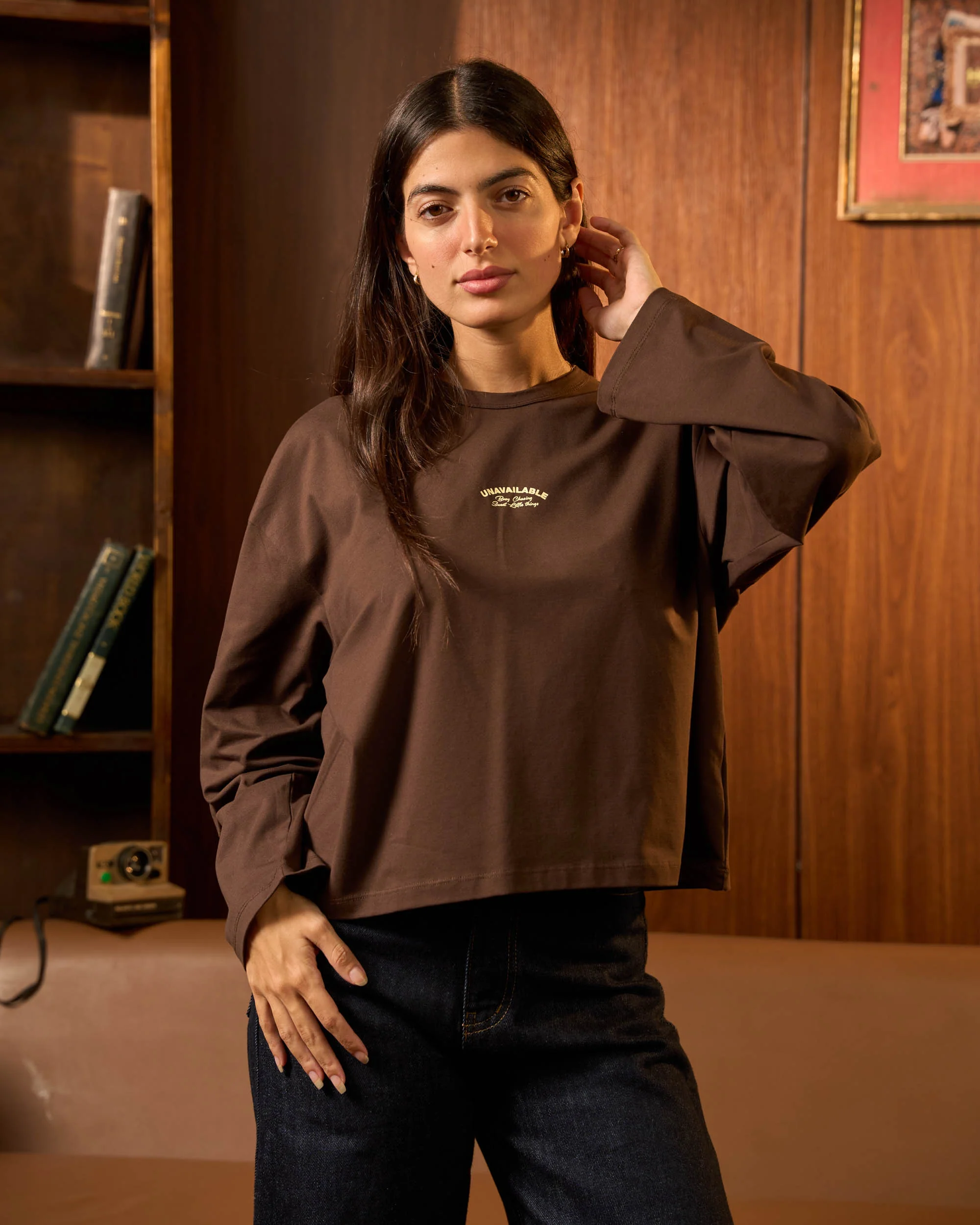 Brown Unavailable T-shirt - ricardofort