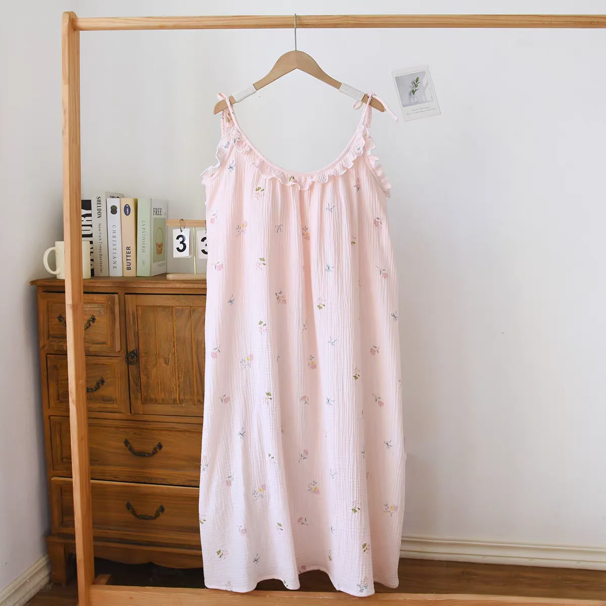 Botanical Breeze Padded Night Dress - ricardofort