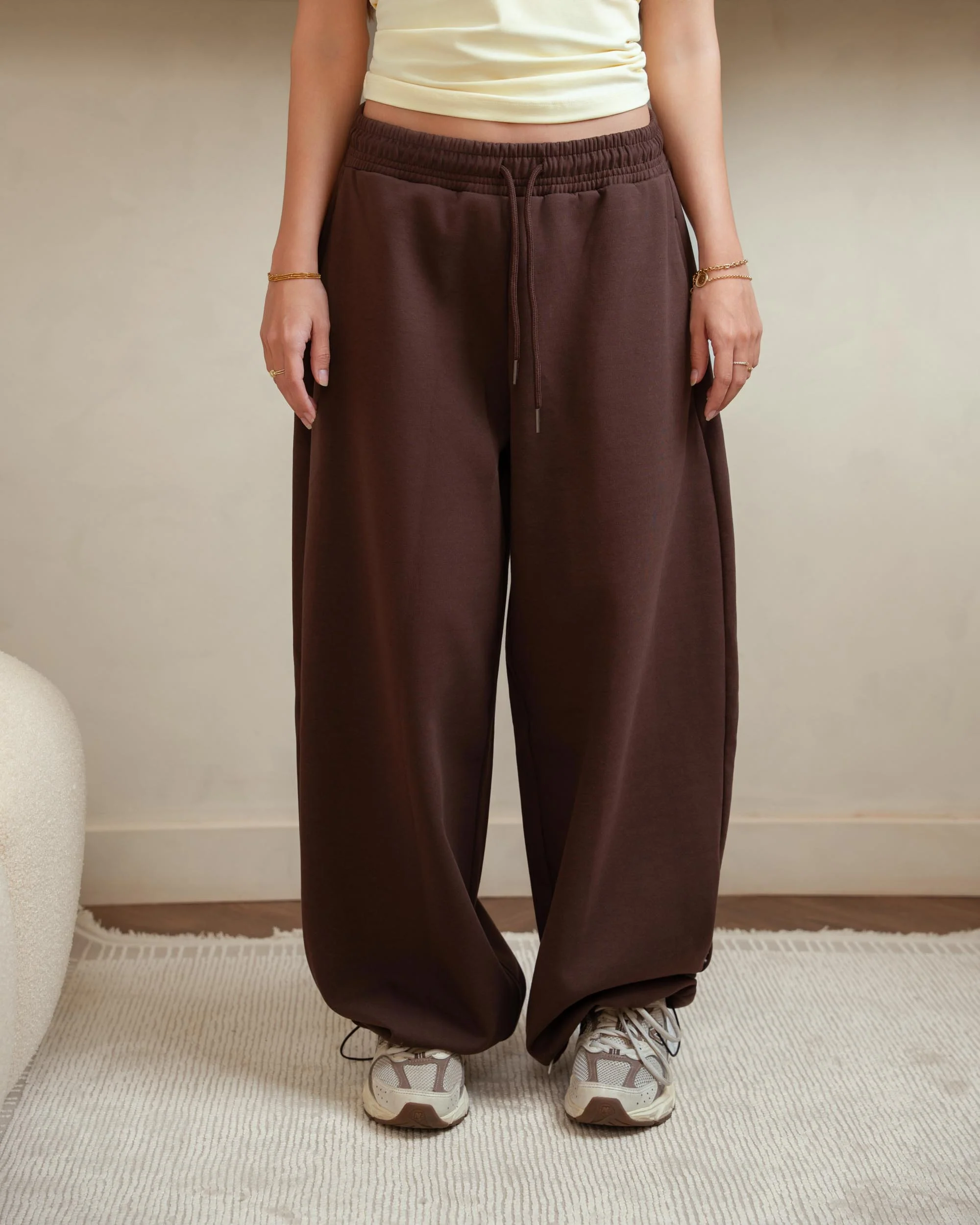 Brown Ultra Wide Balloon Sweatpants - ricardofort